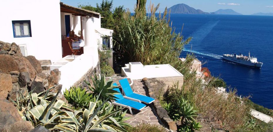 CASA IBISCUS RESORT- Alicudi Isole Eolie