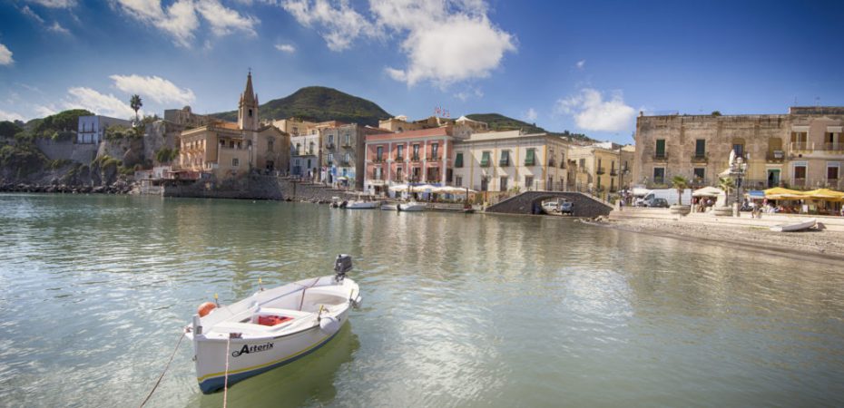 Search hotels on Lipari, Aeolian Islands Italy