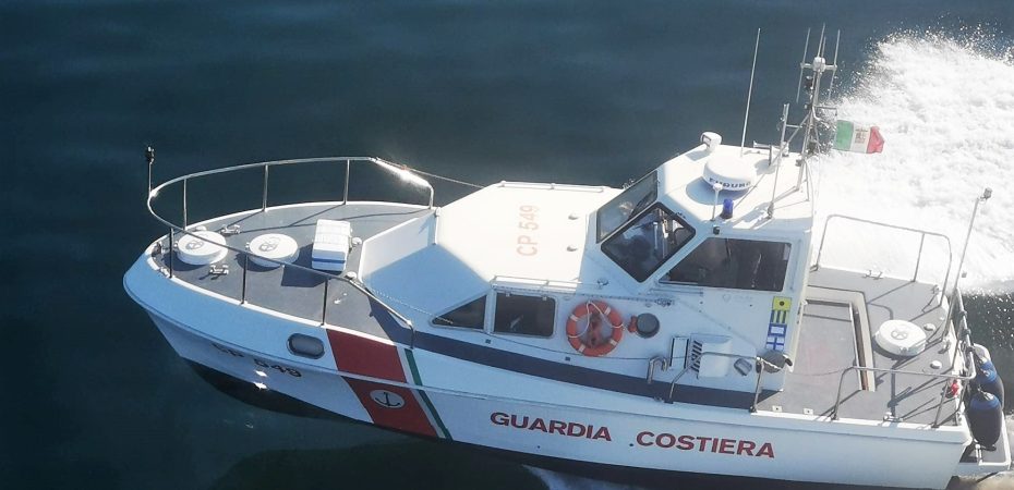 Lampedusa, recuperato relitto di Israele: forse un pezzo di satellite